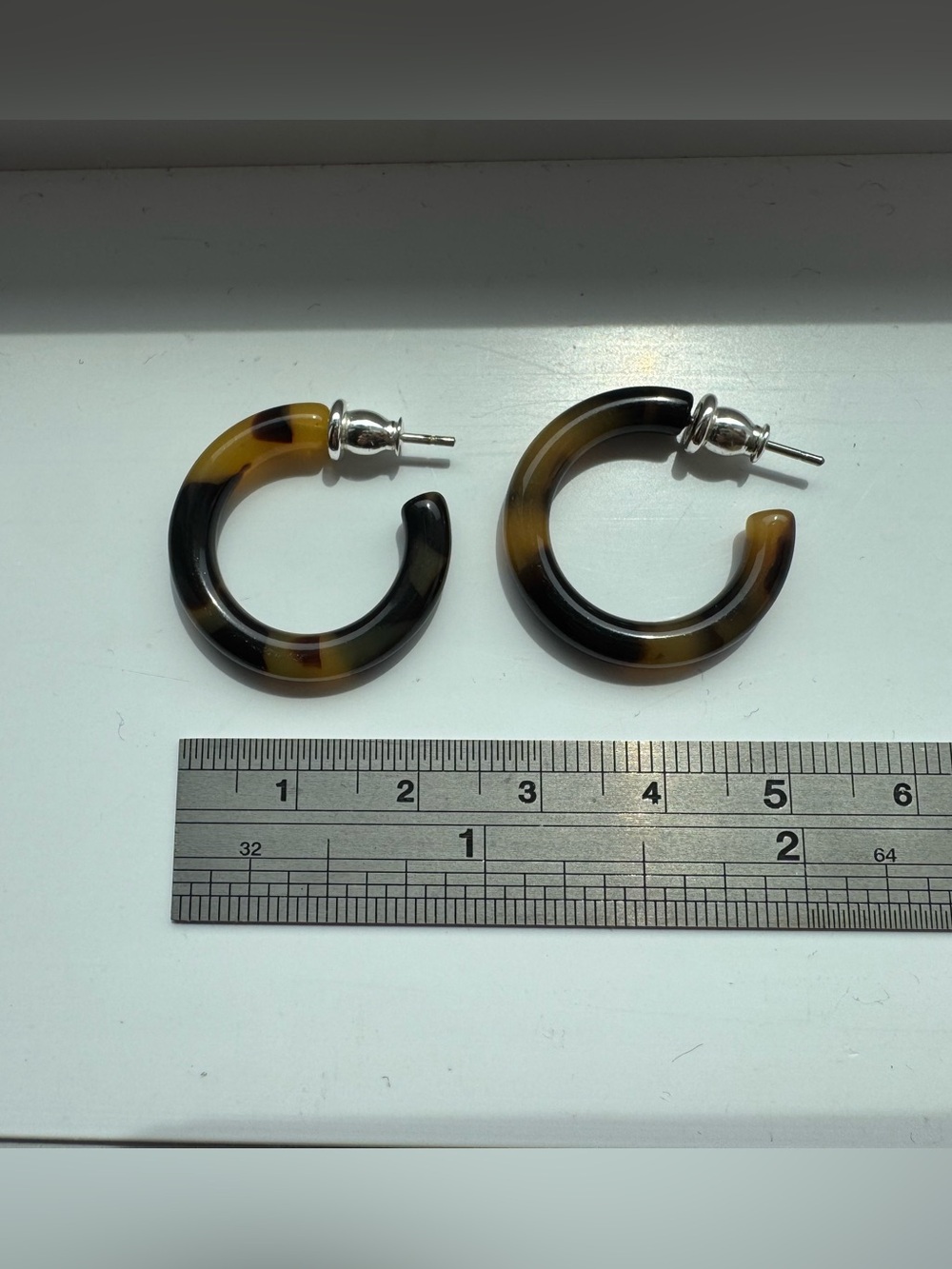 Tortoiseshell acetate Hoop Earrings